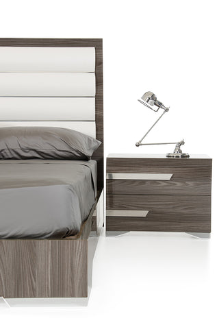 Nova Domus Capulet Italian Modern Grey Bedroom Set Model VGACCAPULET-SET-DC