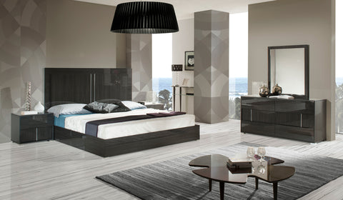 California King Modrest Ari Italian Modern Grey Bedroom Set Model VGACARI-SET-CK