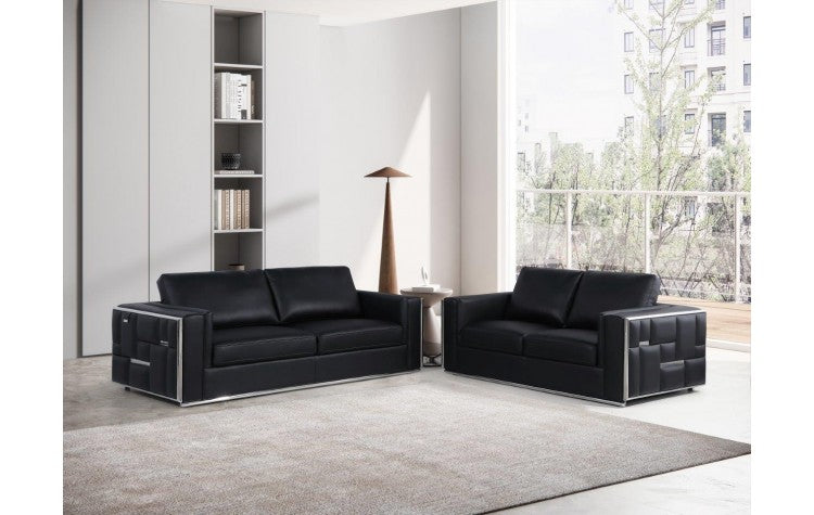 1130 DivanItalia Black Sofa and Loveseat Set – Top Grain Italian LeatherModel:  1130-BLACK-2PC