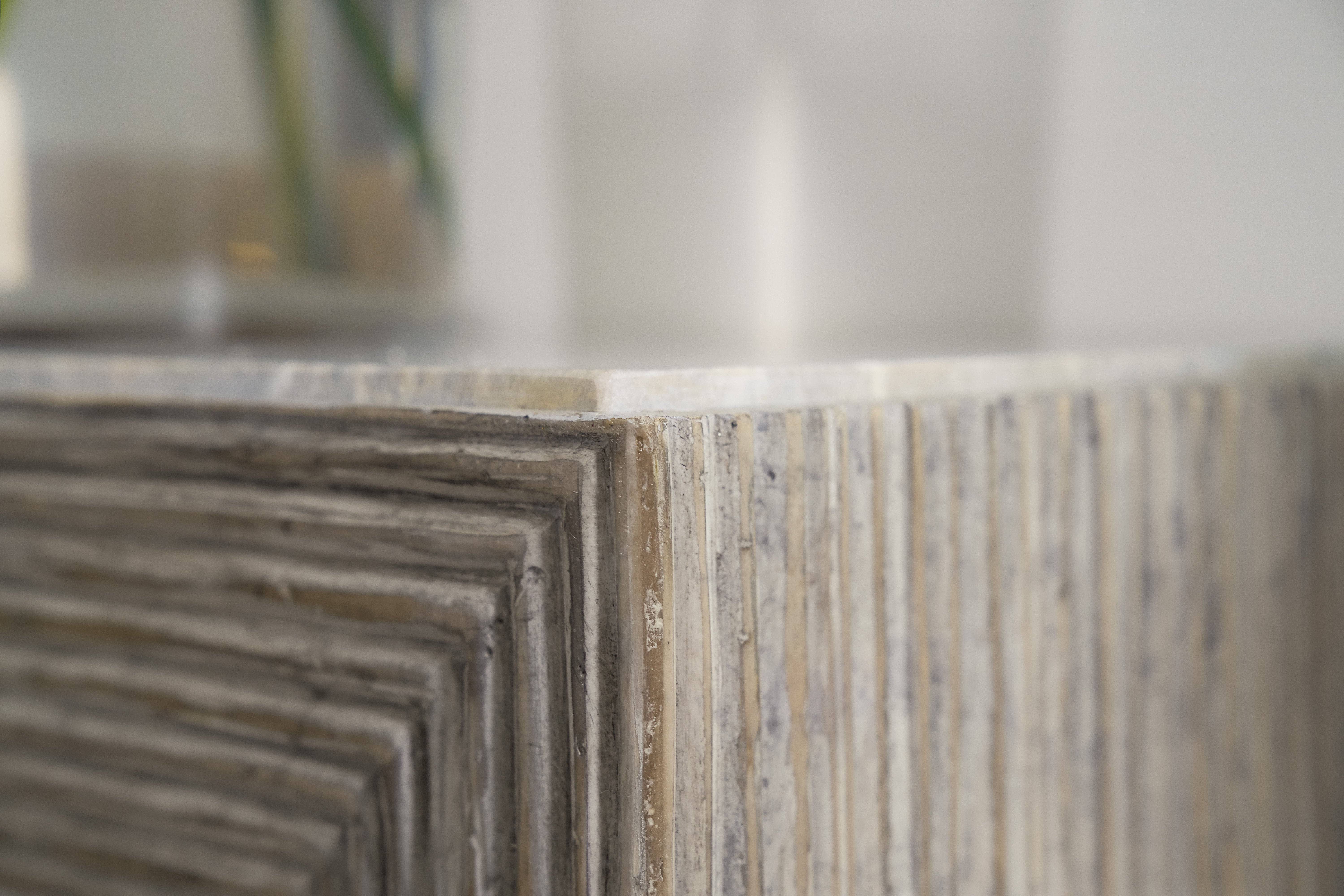 Hooker Furniture Living Room Amani Sofa Table