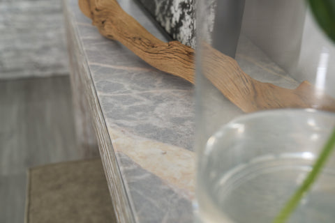 Hooker Furniture Living Room Amani Sofa Table