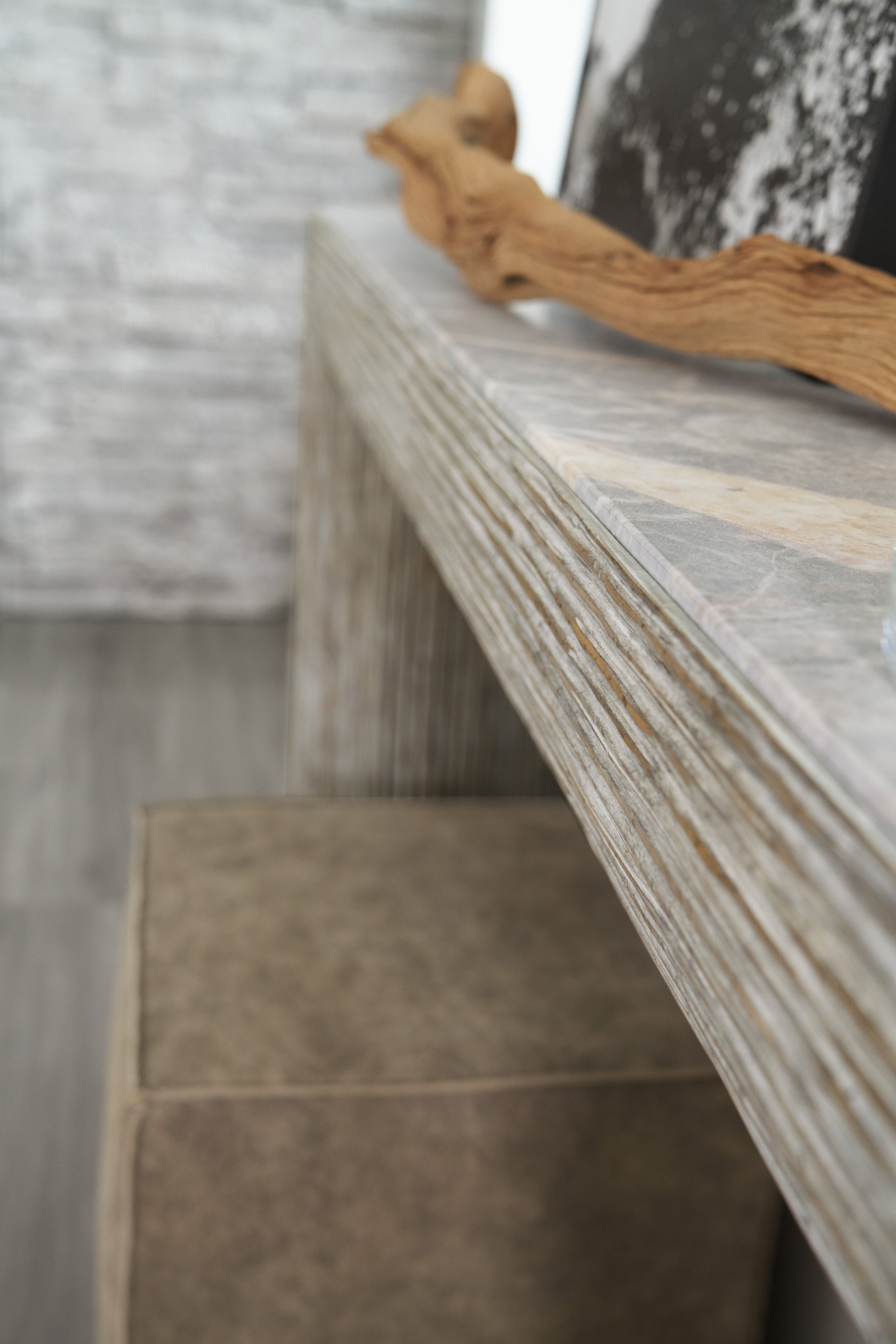 Hooker Furniture Living Room Amani Sofa Table