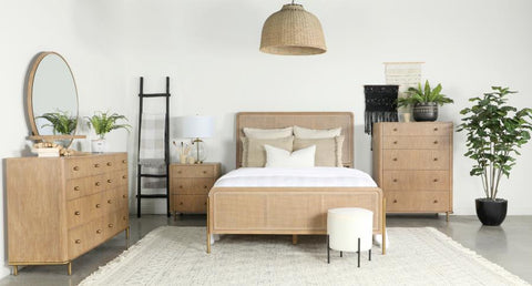Coaster Arini 4-piece Upholstered Queen Bedroom Set Sand Wash Model 224300Q-S4