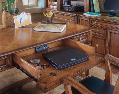 Hooker Furniture Home Office Brookhaven Leg Desk