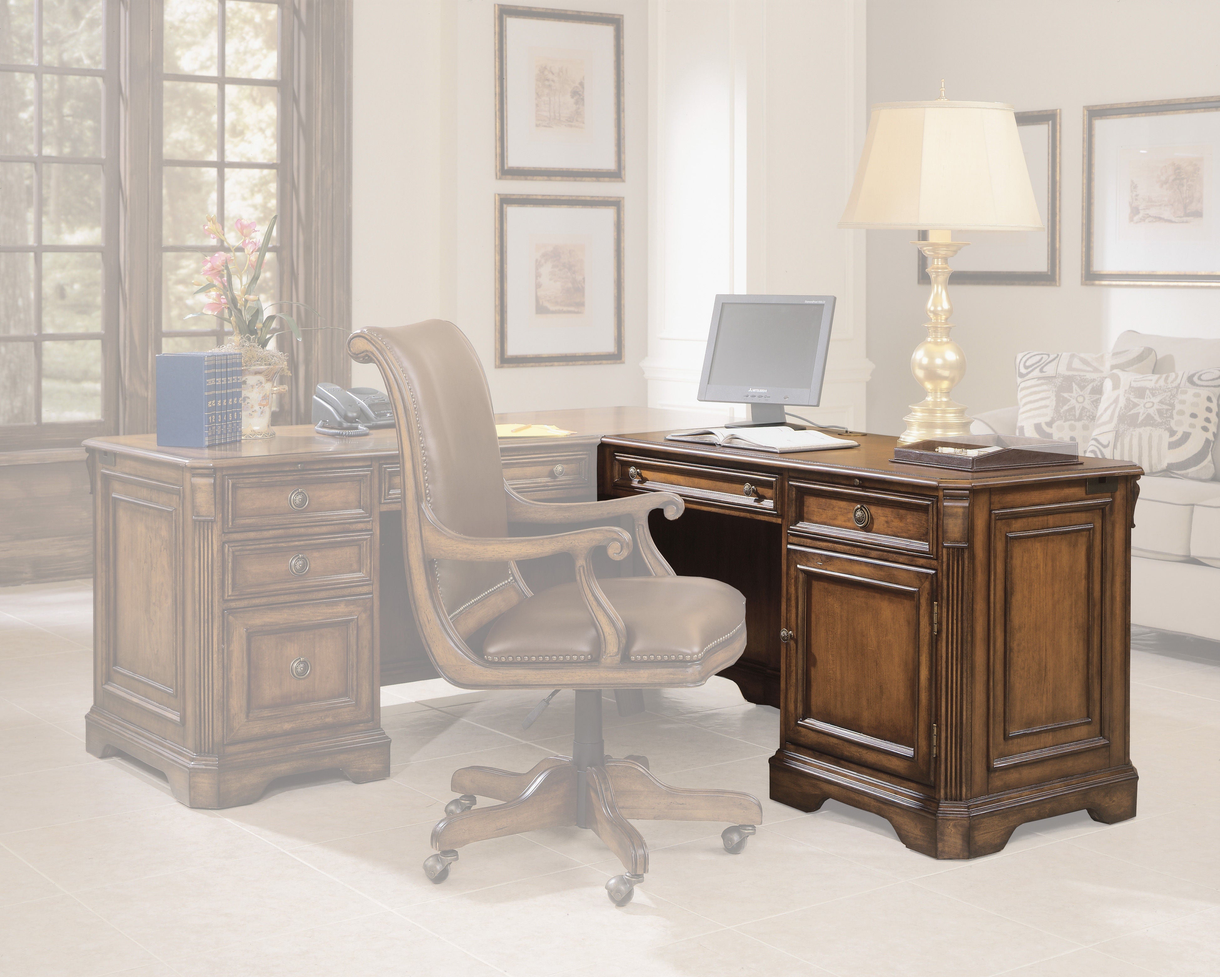 Hooker Furniture Home Office Brookhaven Executive L Right Return