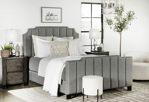 Coaster Fiona Upholstered Panel Bed Light Grey Model 306029Q