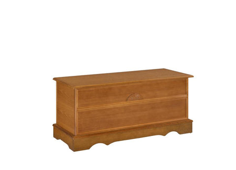 Coaster Paula Rectangular Cedar Chest Honey Model 4695