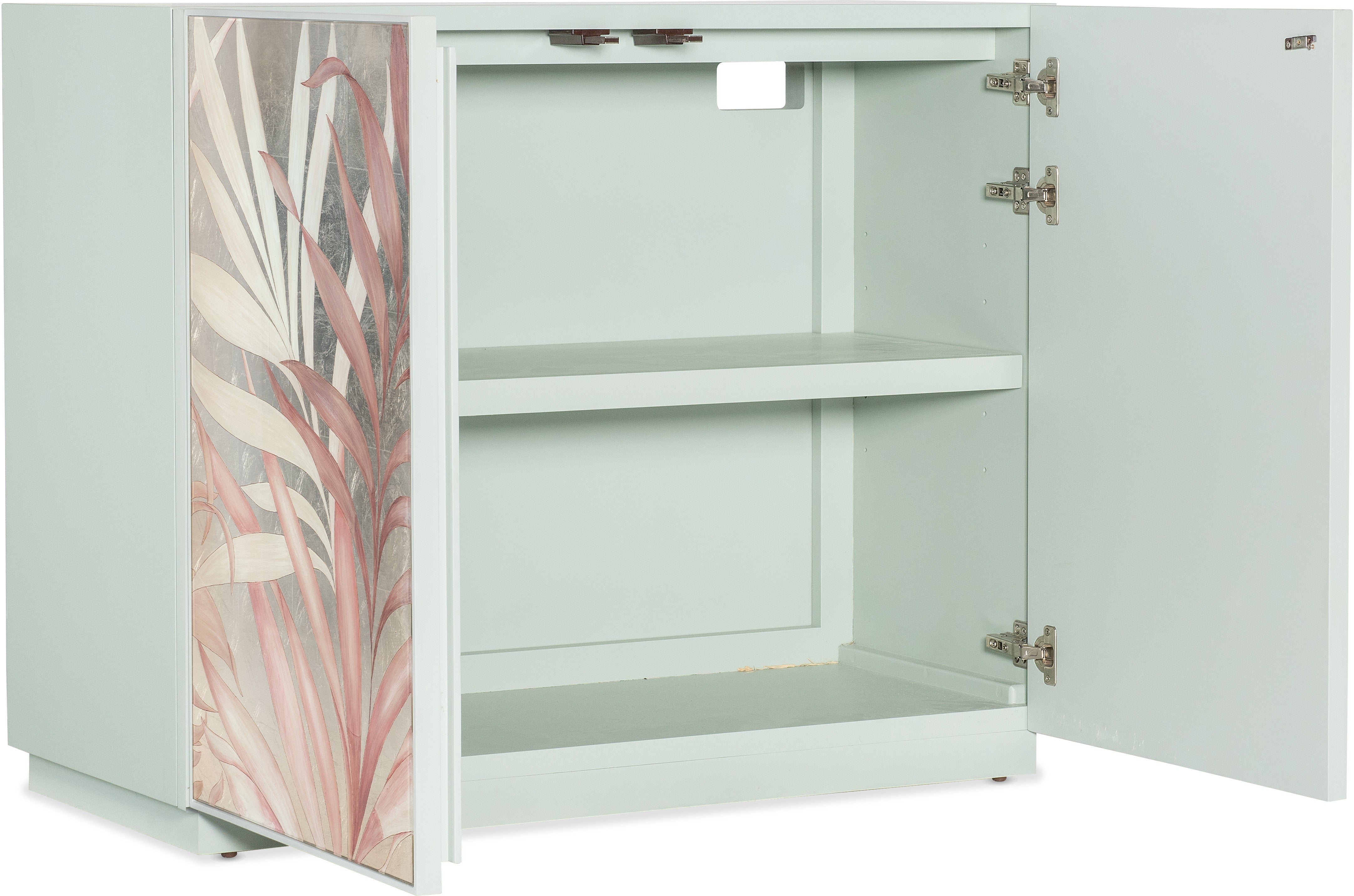 Hooker Furniture Living Room Triumph Accent Chest