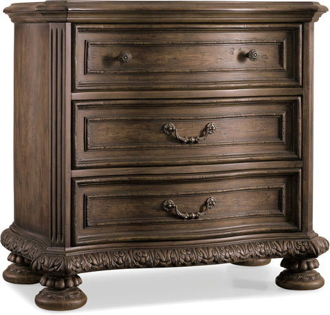Hooker Furniture Bedroom Rhapsody Three Drawer Nightstand