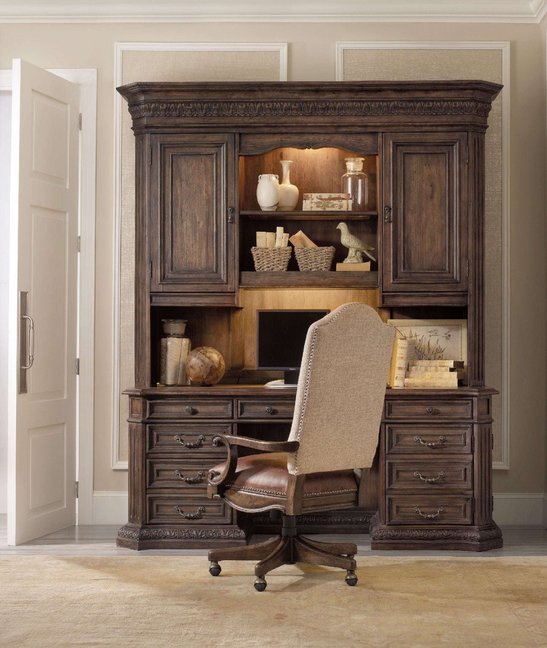 Hooker Furniture Home Office Rhapsody Tilt Swivel Chair