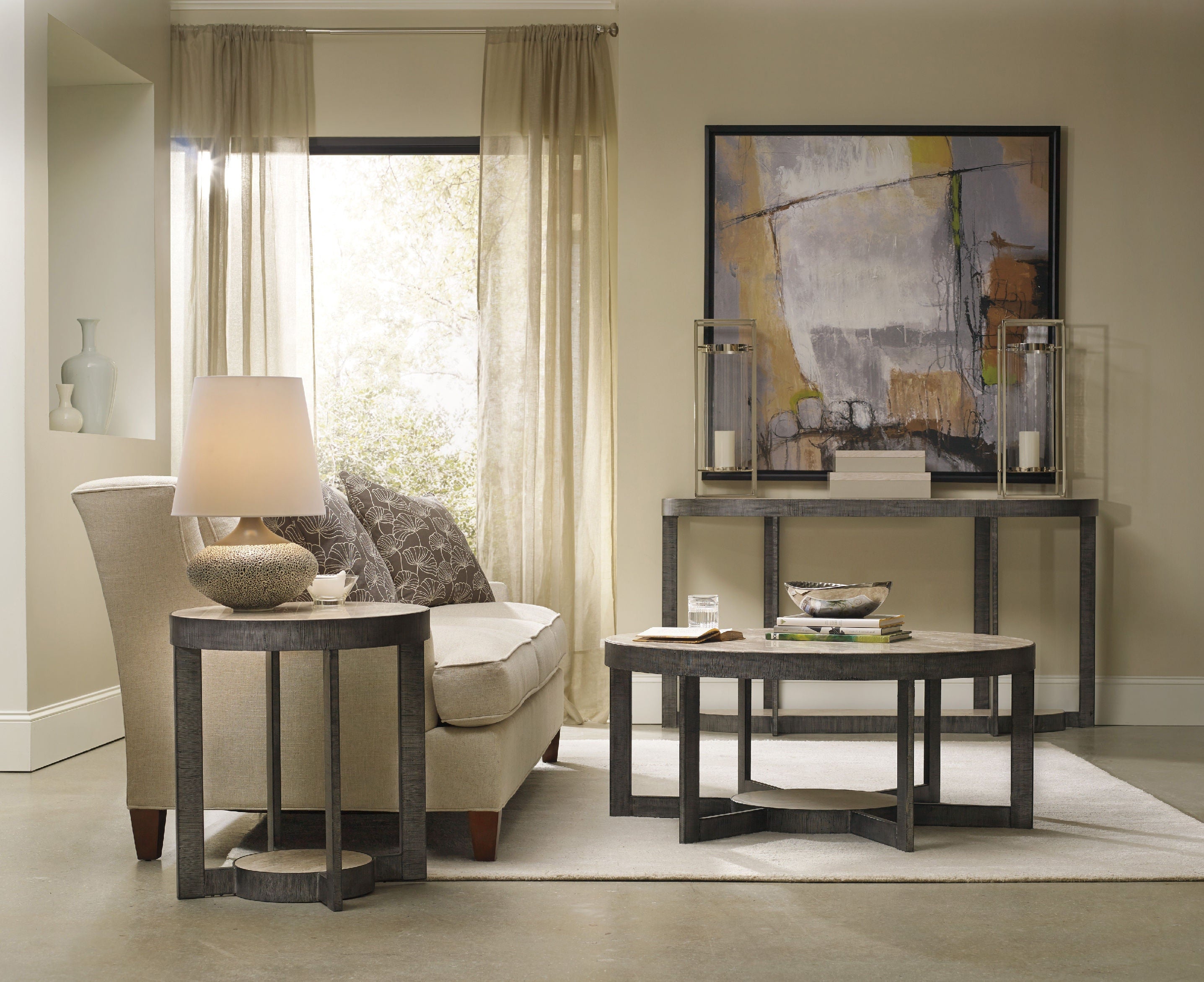 Hooker Furniture Living Room Mill Valley Round End Table