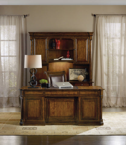 Hooker Furniture Home Office Tynecastle Executive Desk