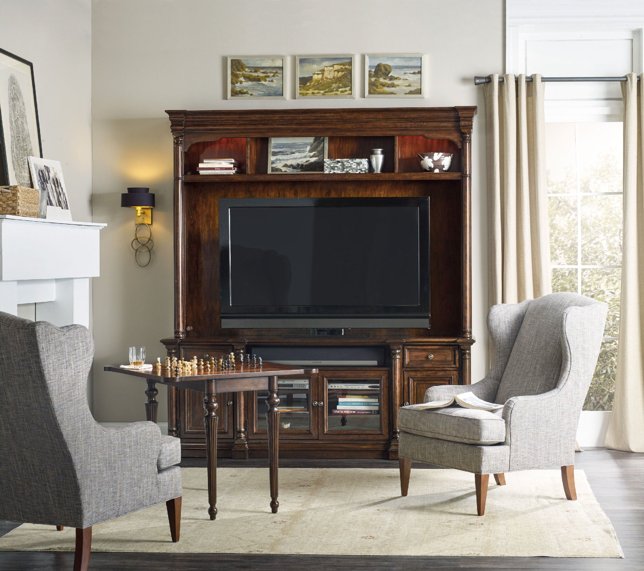 Hooker Furniture Home Entertainment Leesburg Entertainment Console