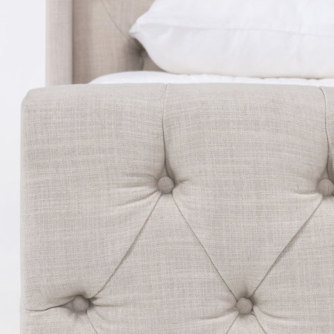 Classic Home Laurent Tufted Bed Model 54005510