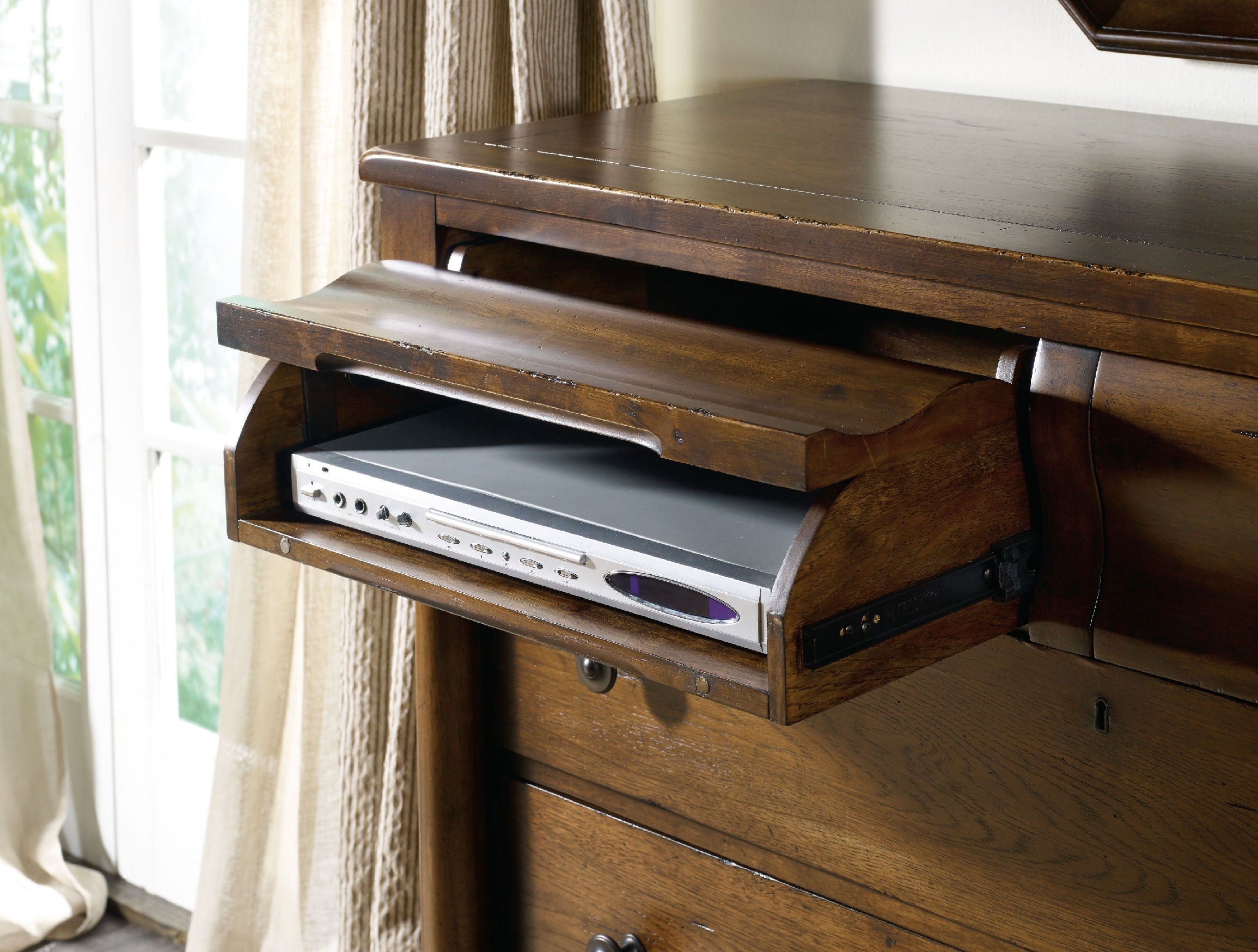 Hooker Furniture Bedroom Archivist Bureau