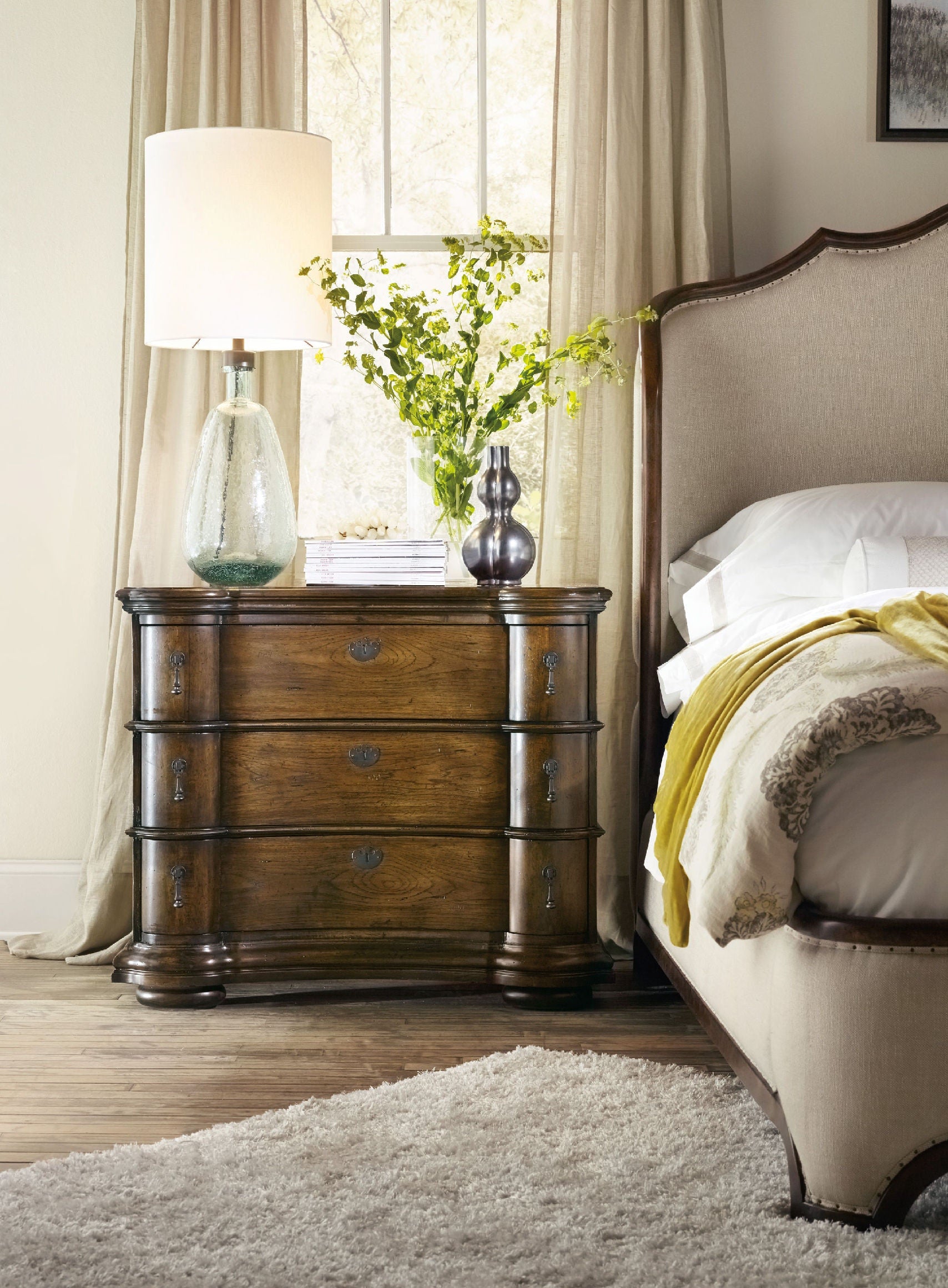 Hooker Furniture Bedroom Archivist Bachelors Chest