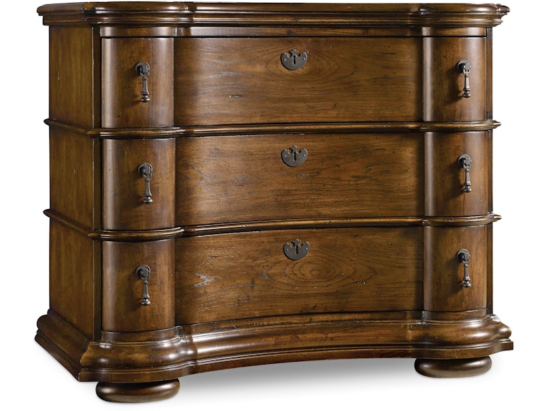 Hooker Furniture Bedroom Archivist Bachelors Chest