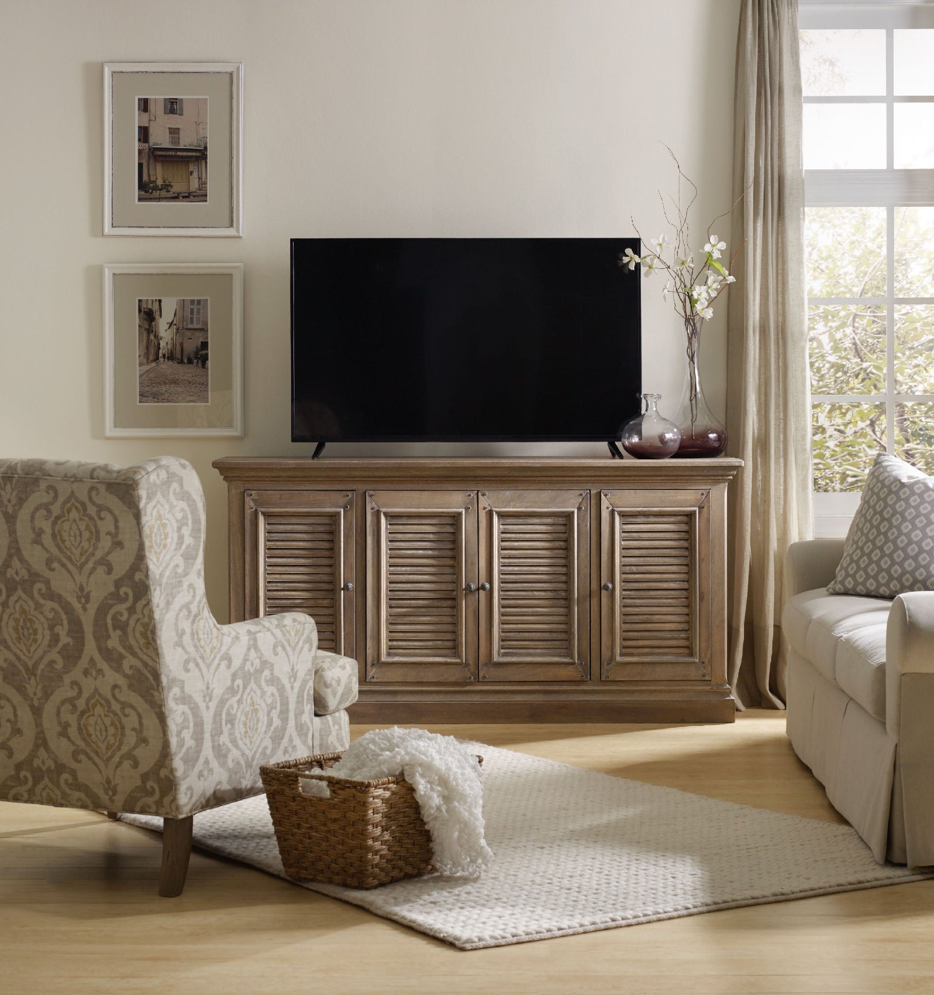 Hooker Furniture Home Entertainment Entertainment Console 72in