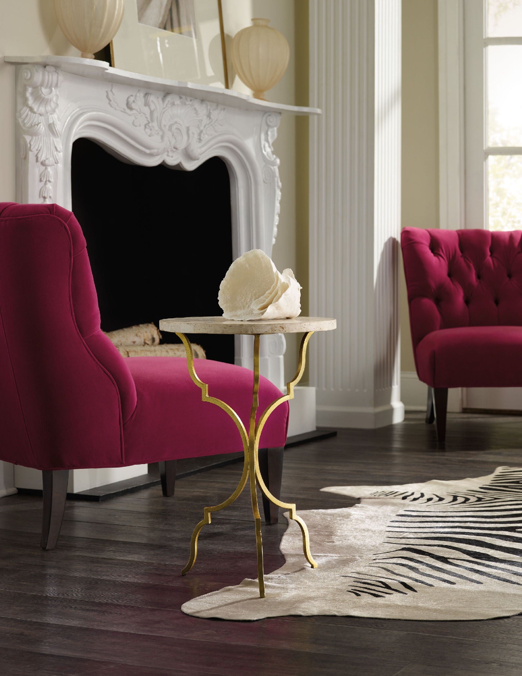 Hooker Furniture Living Room Round Martini Table