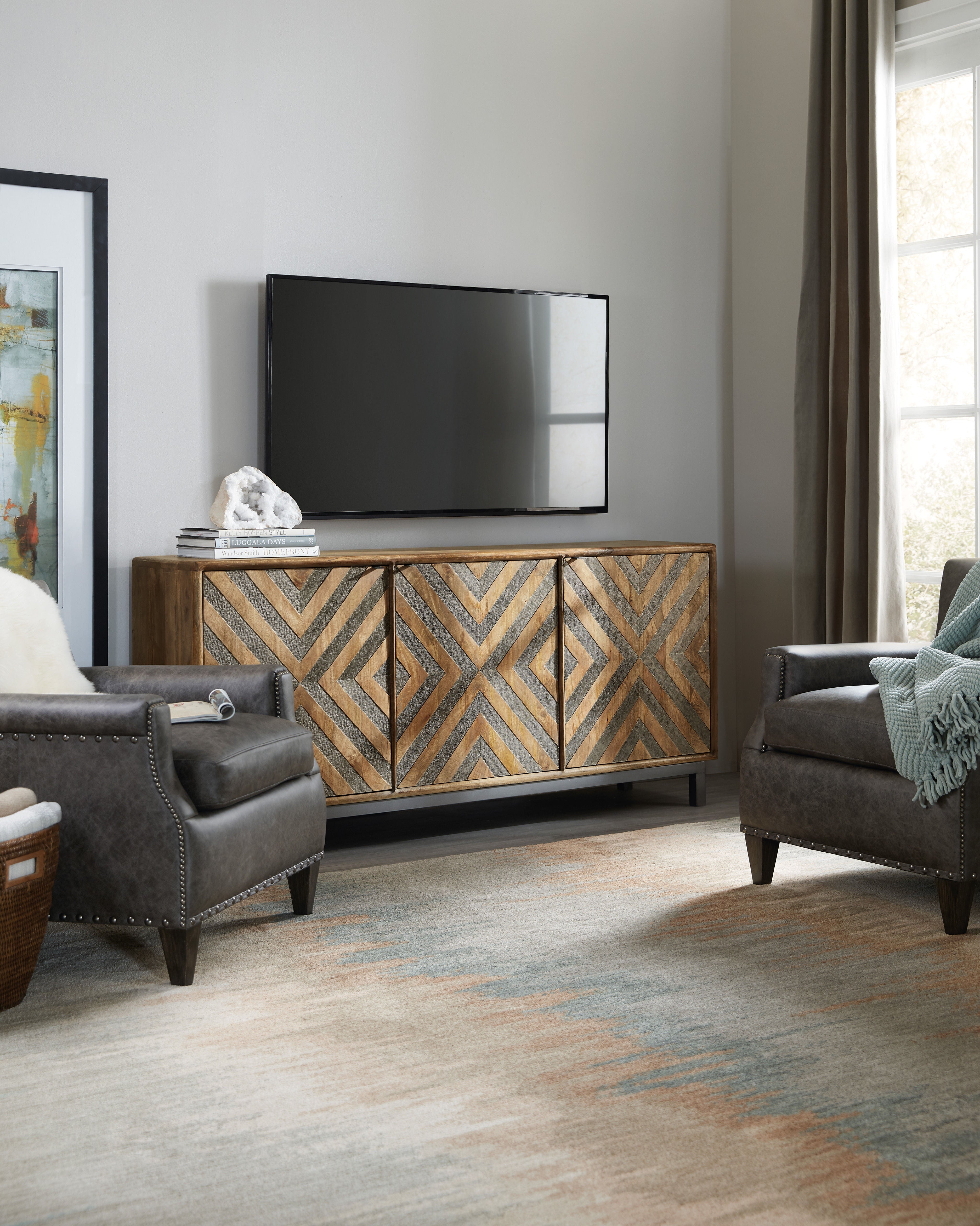 Hooker Furniture Home Entertainment Serramonte 69in Entertainment/Accent Console