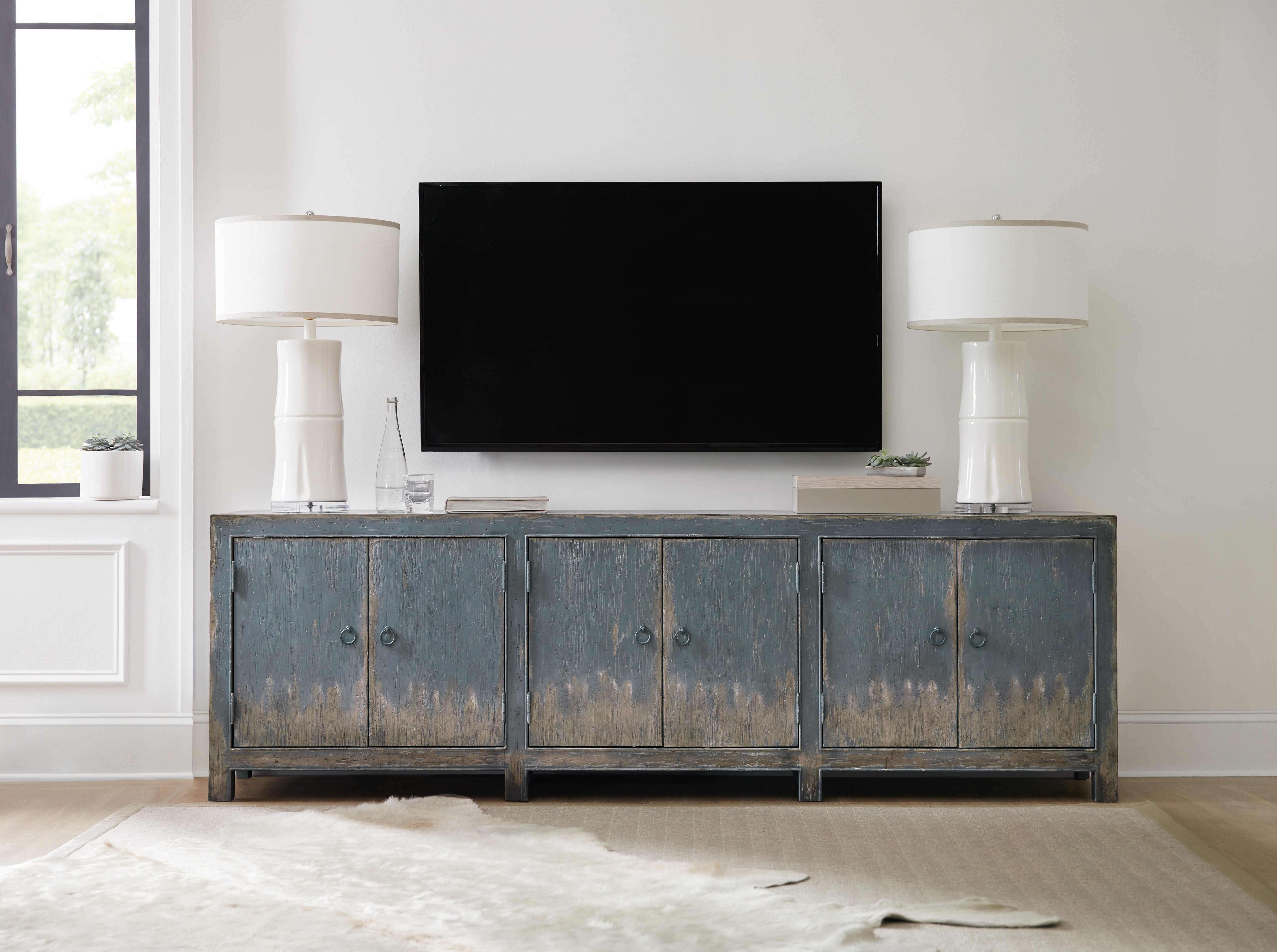Hooker Furniture Home Entertainment Boheme Salvator Media Console