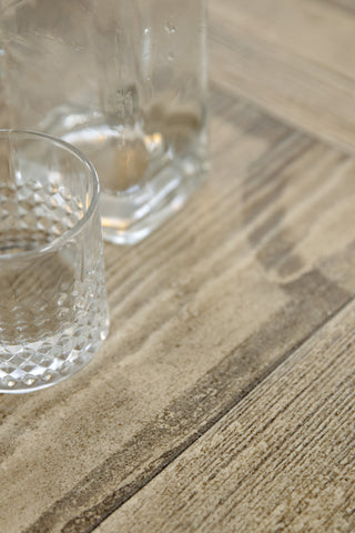 Hooker Furniture Casual Dining Ciao Bella 84in Trestle Table w/ 2-18in Leaves-Flaky White/Black