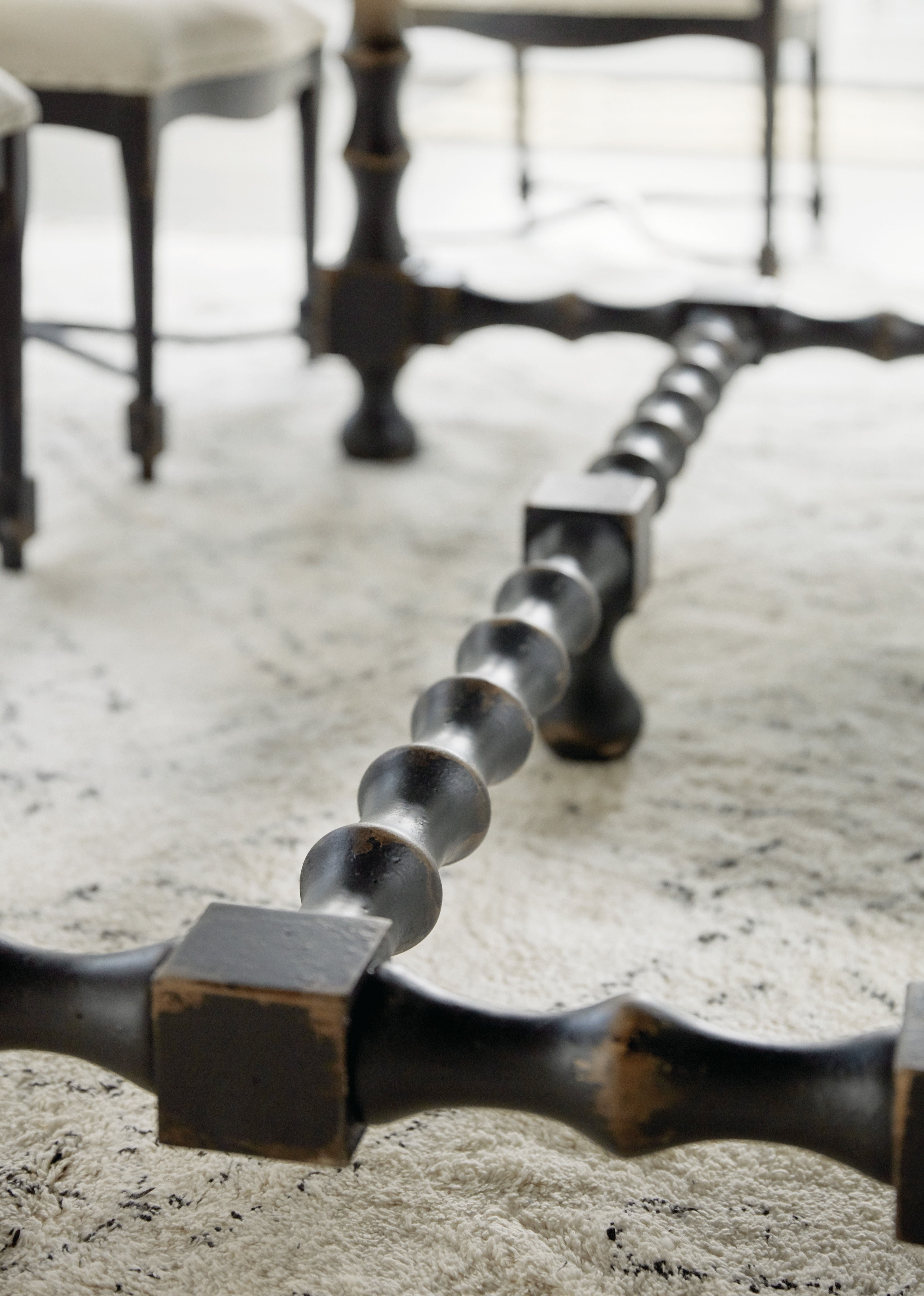 Hooker Furniture Casual Dining Ciao Bella 84in Trestle Table w/ 2-18in Leaves-Flaky White/Black