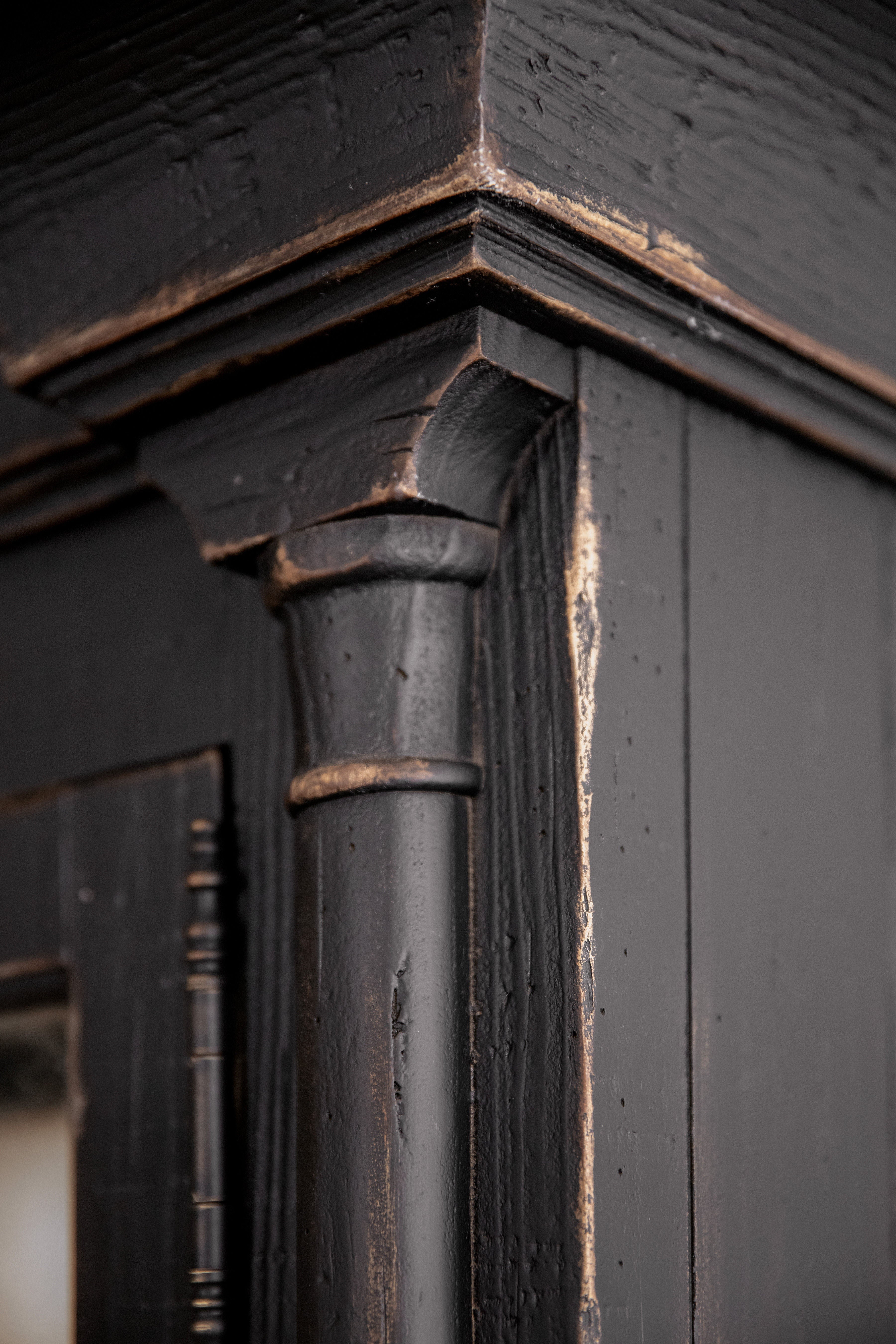 Hooker Furniture Casual Dining Ciao Bella Display Cabinet- Black