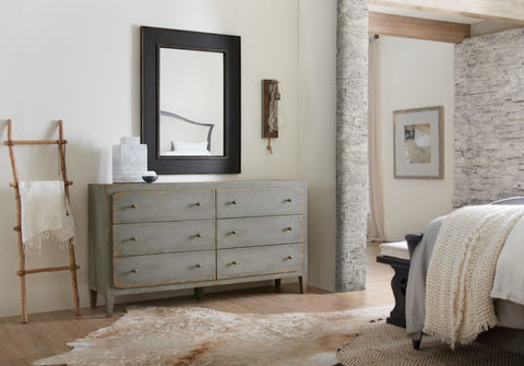 Hooker Furniture Bedroom Ciao Bella Six-Drawer Dresser- Speckled Gray