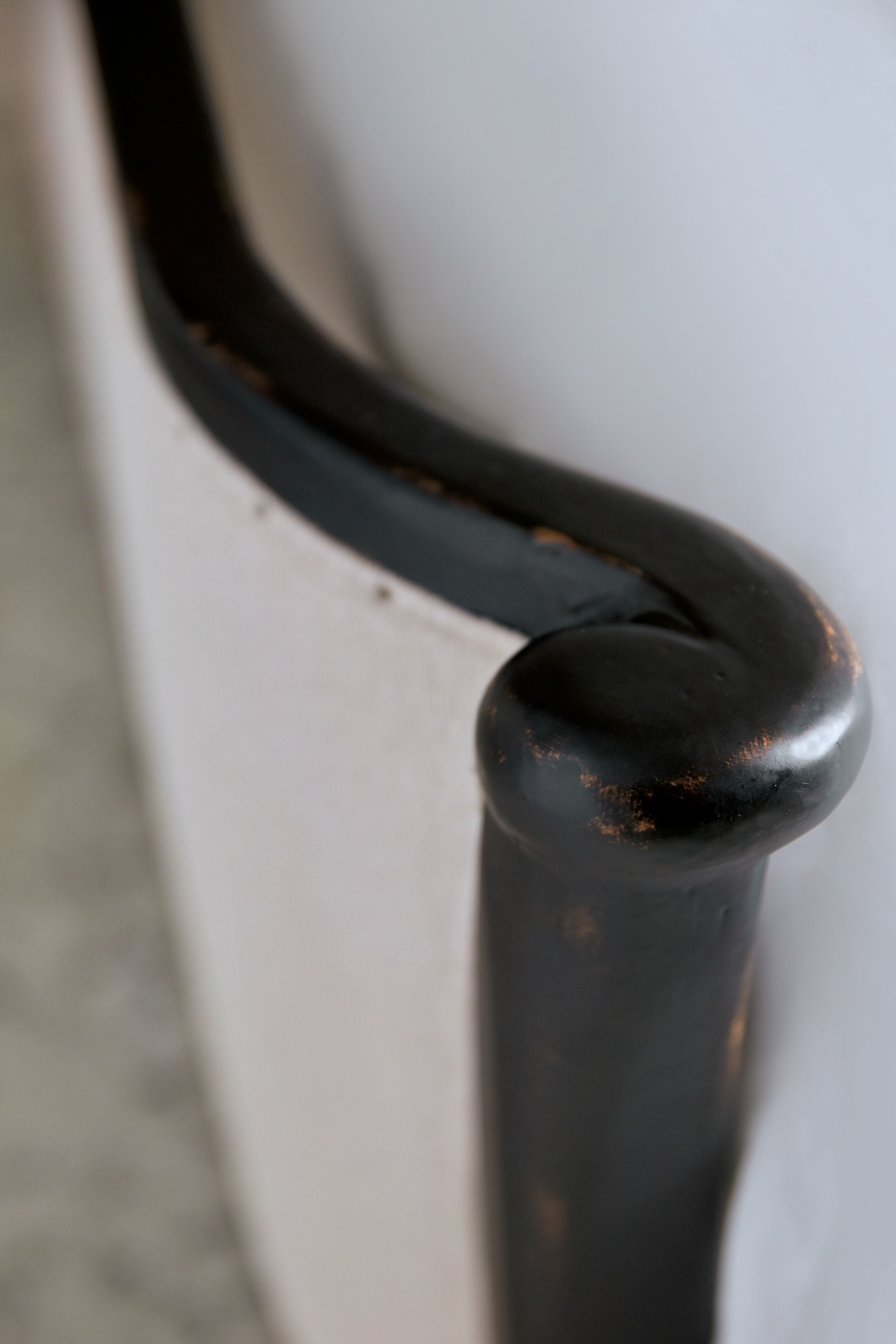 Hooker Furniture Bedroom Ciao Bella Queen Upholstered Bed- Black