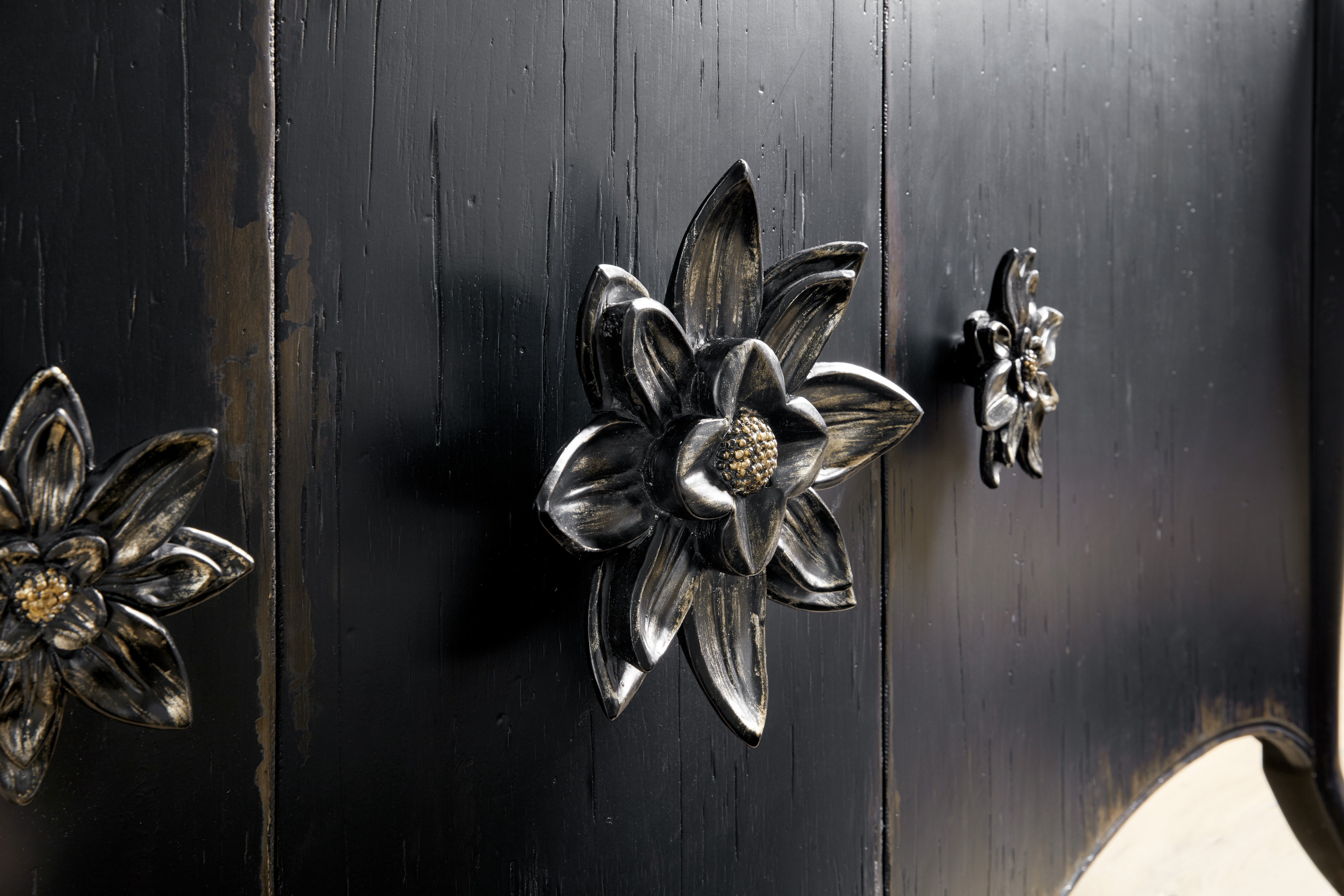 Hooker Furniture Casual Dining Sanctuary Bien Ame Buffet