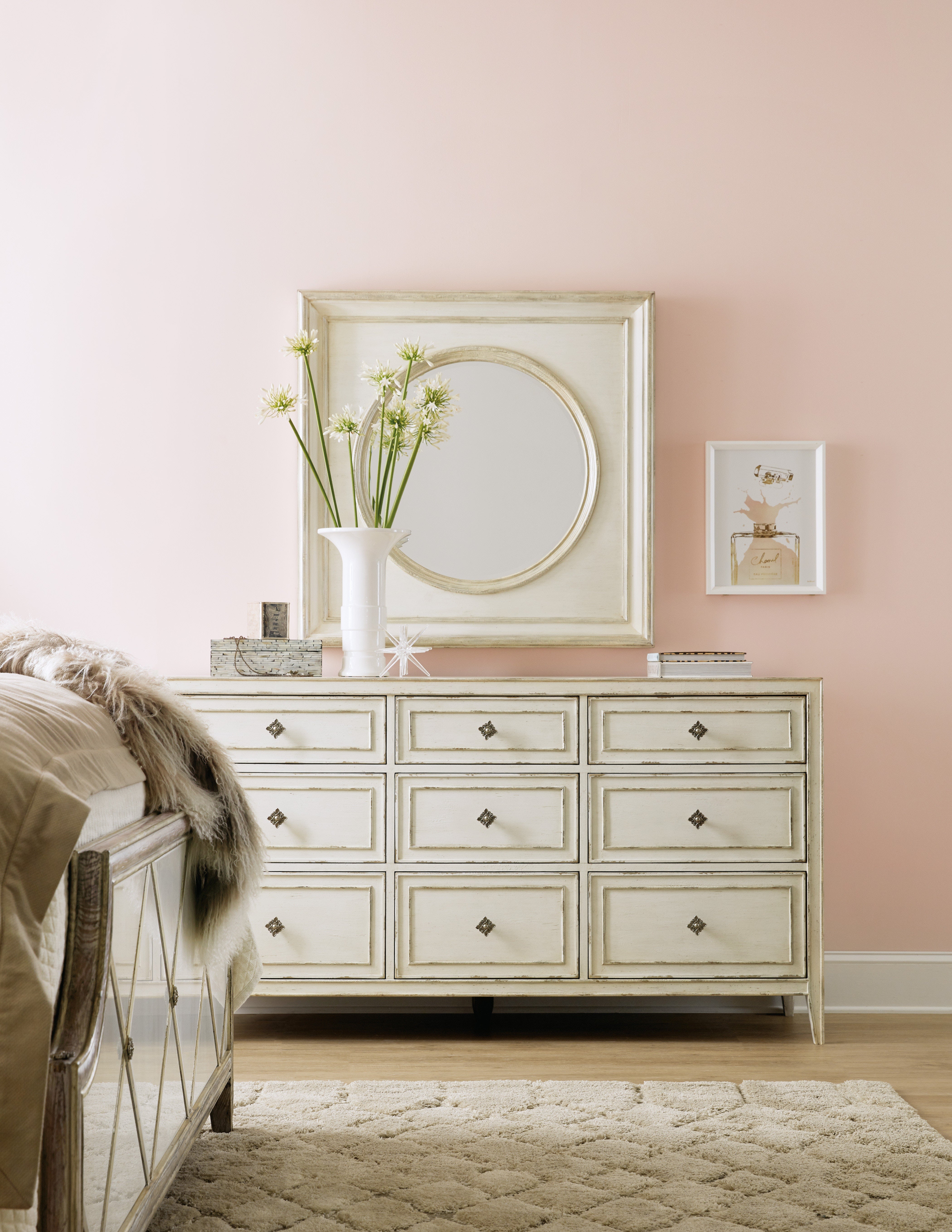 Hooker Furniture Bedroom Sanctuary Anastasie Dresser