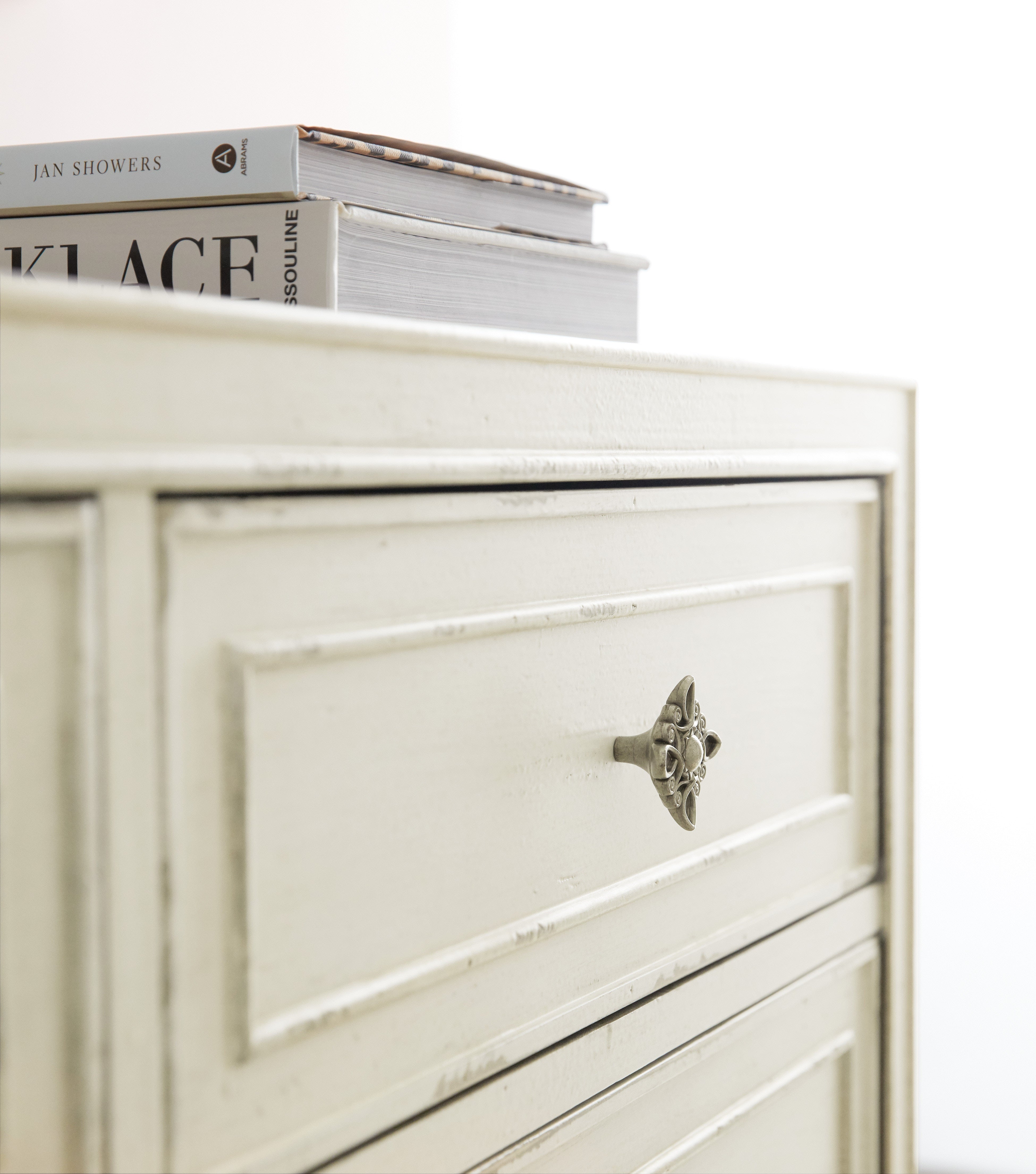 Hooker Furniture Bedroom Sanctuary Anastasie Dresser
