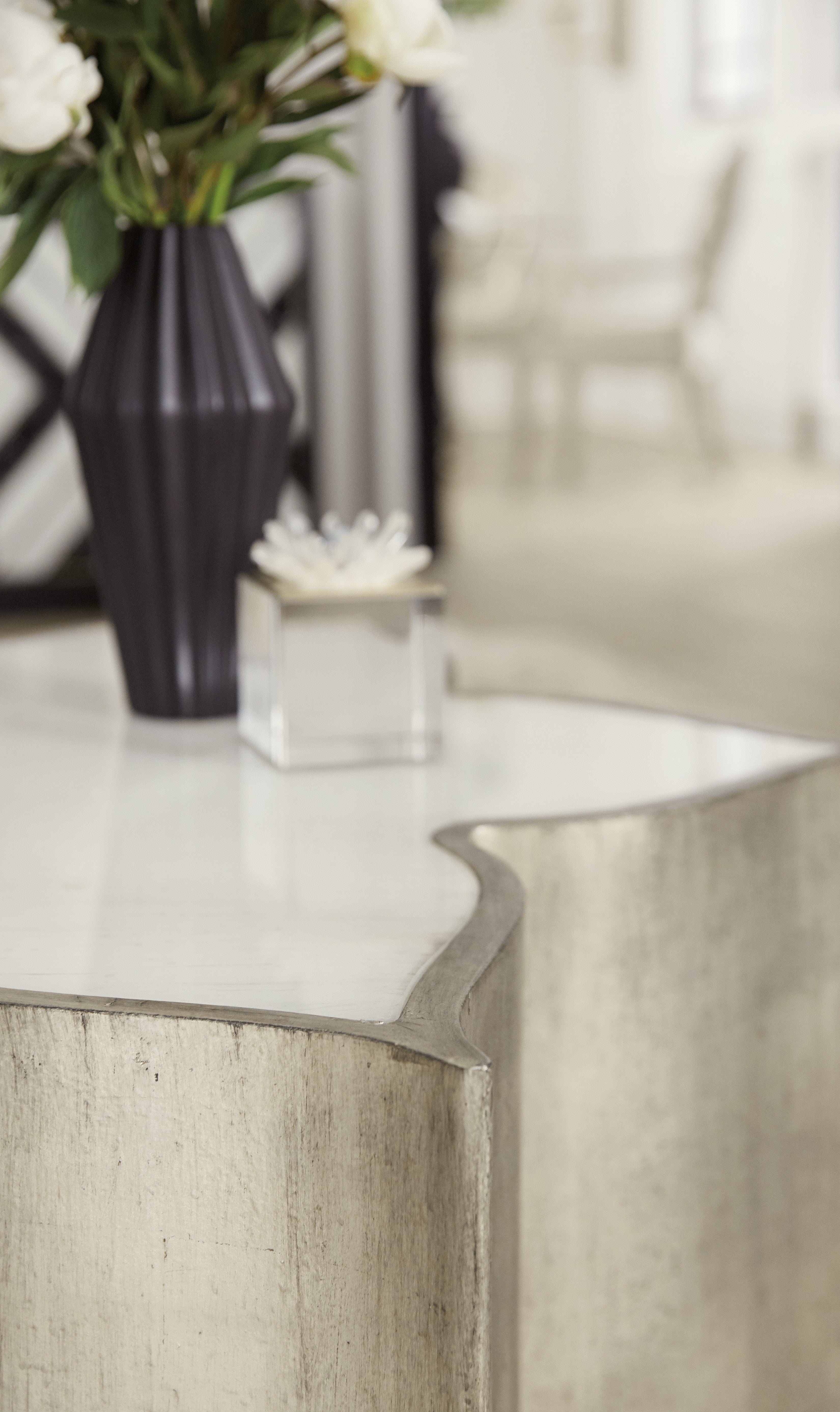 Hooker Furniture Living Room Sanctuary C Est La Vie End Table