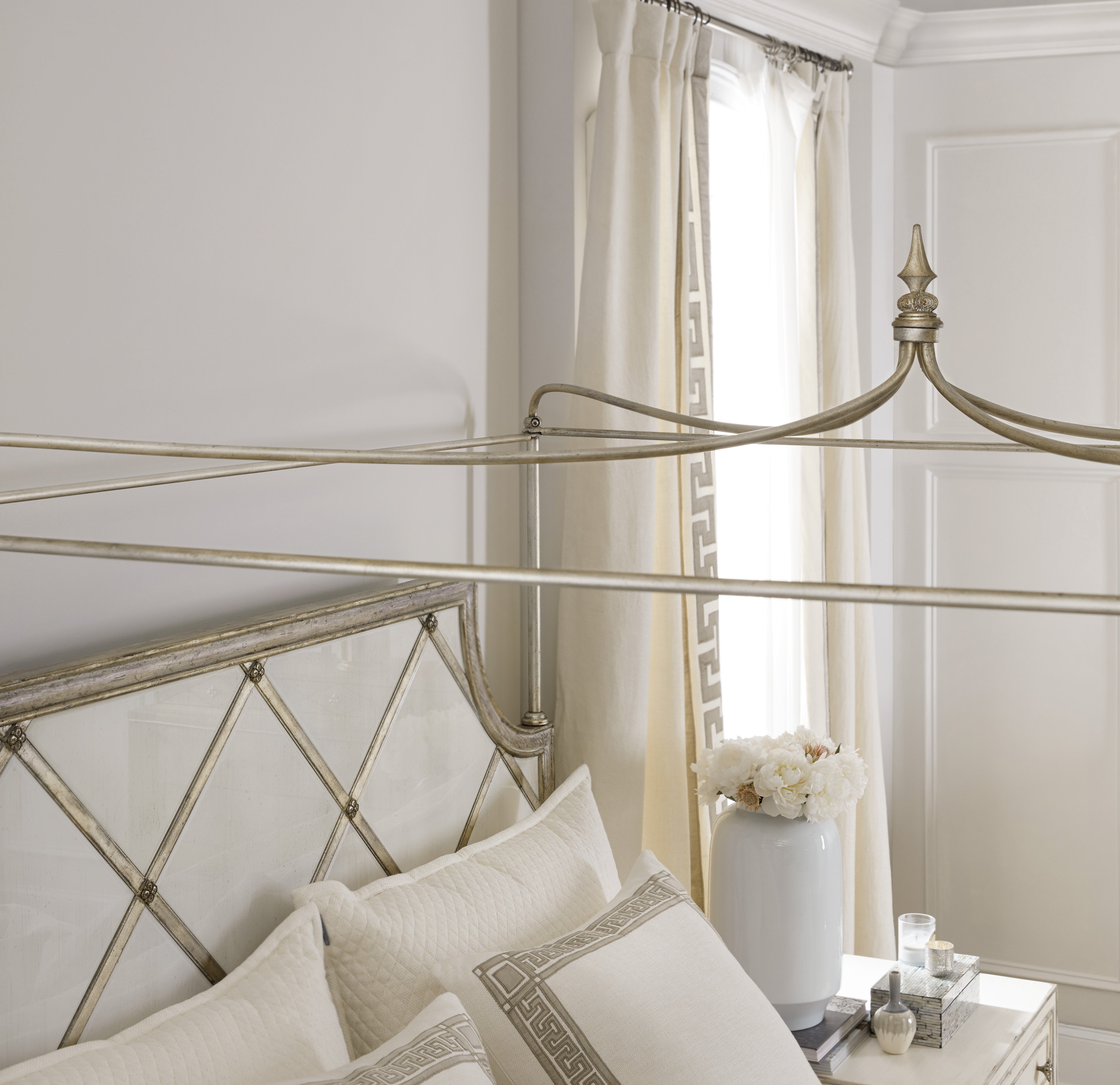 Hooker Furniture Bedroom Sanctuary Diamont Canopy King Panel Bed