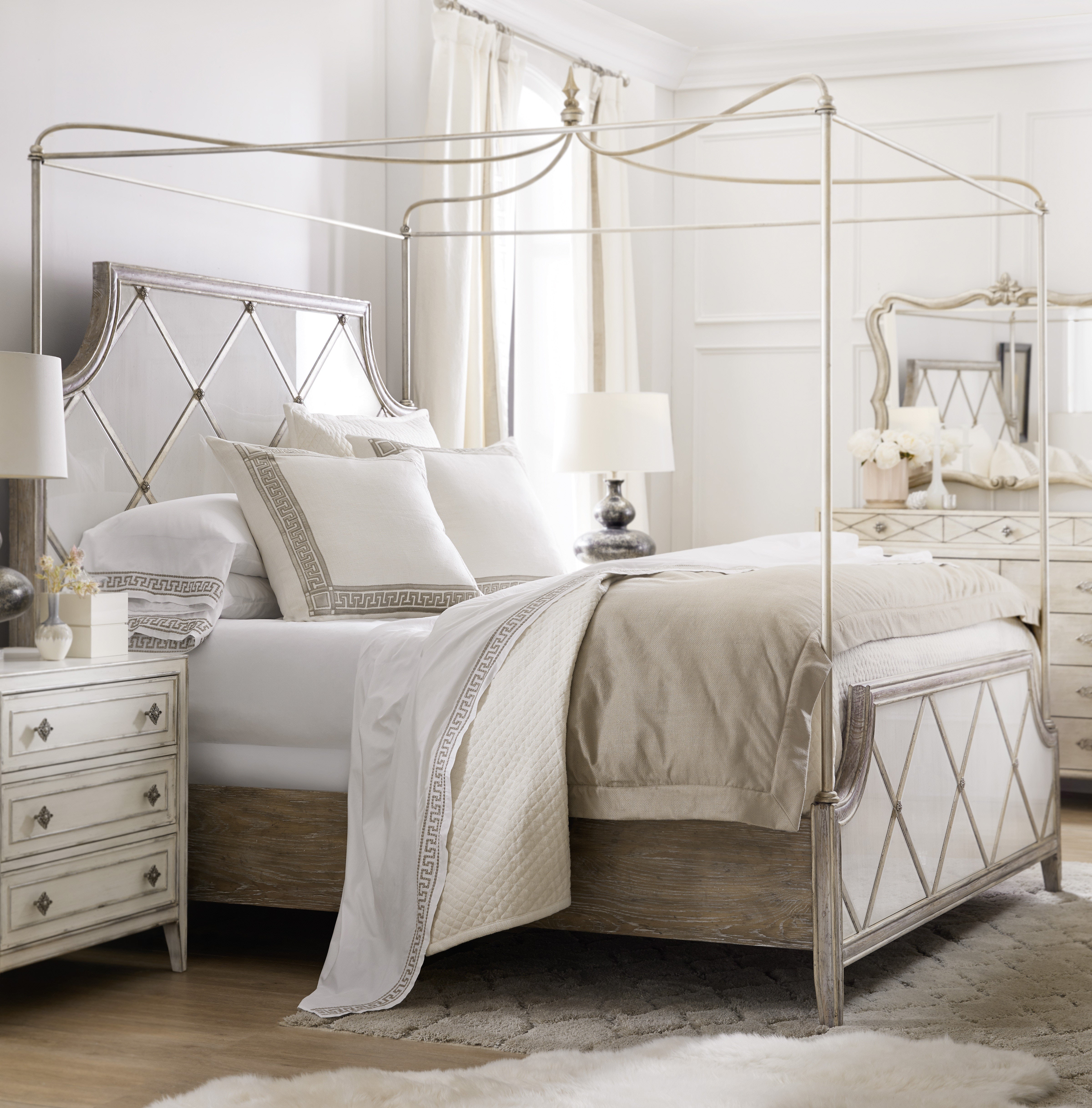 Hooker Furniture Bedroom Sanctuary Diamont Canopy King Panel Bed