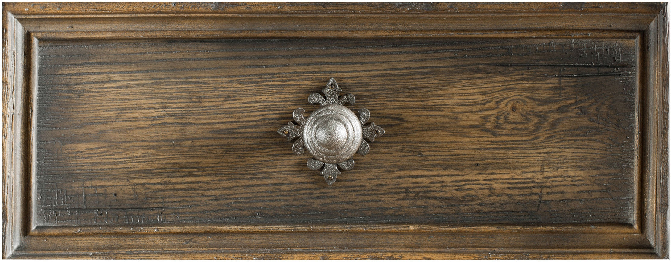 Hooker Furniture Bedroom Williamson Nine-Drawer Dresser