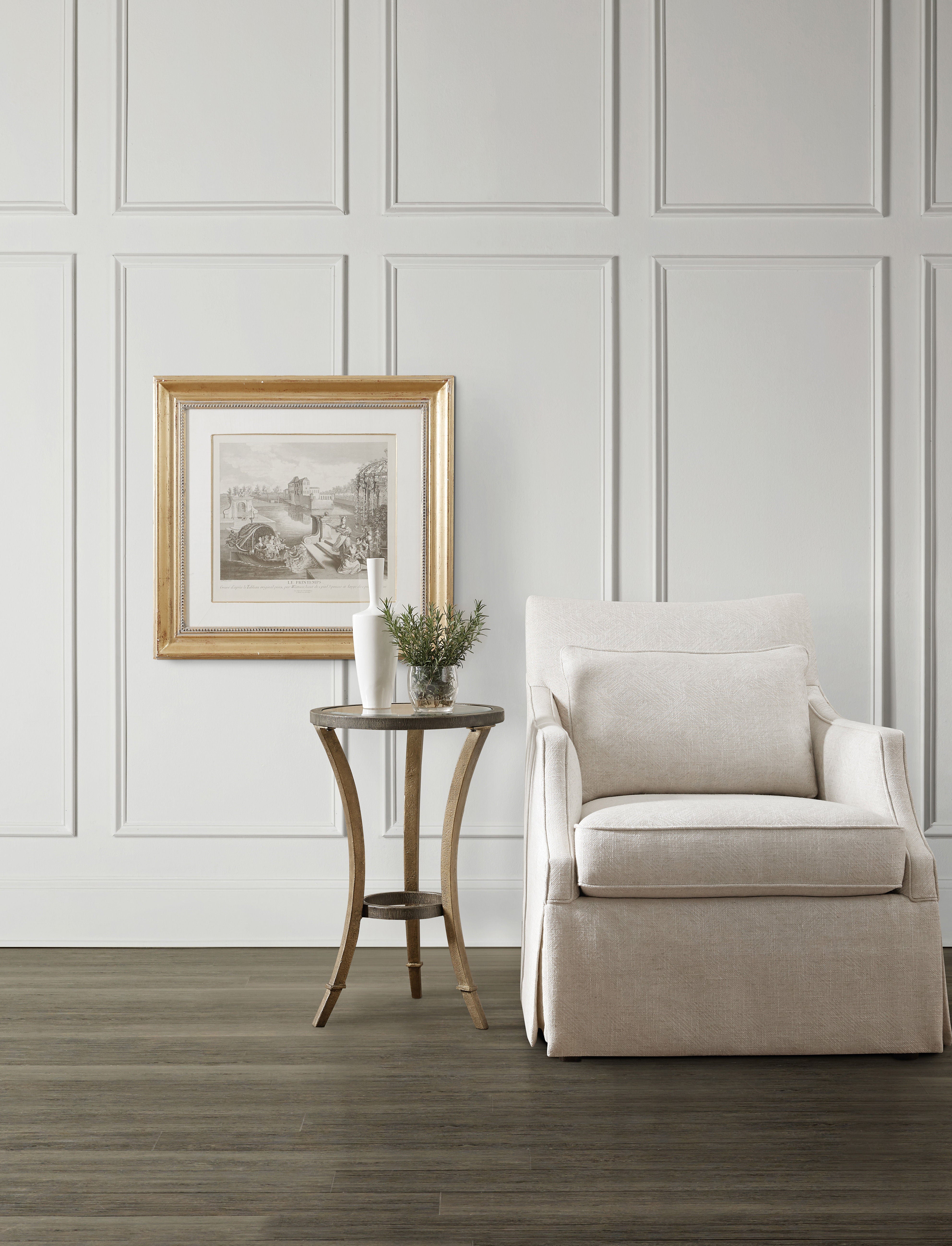 Hooker Furniture Living Room Round Accent Martini Table