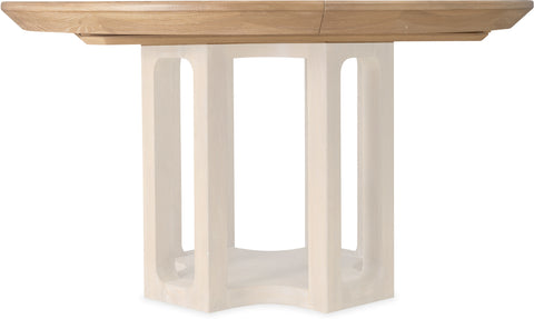 Hooker Furniture Casual Dining Banyon Bay Round Dining Table with One 18-inch Leaf