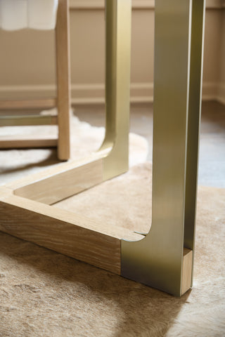 Hooker Furniture Casual Dining Banyon Bay Gathering Table