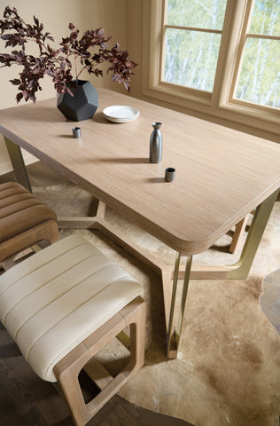 Hooker Furniture Casual Dining Banyon Bay Gathering Table