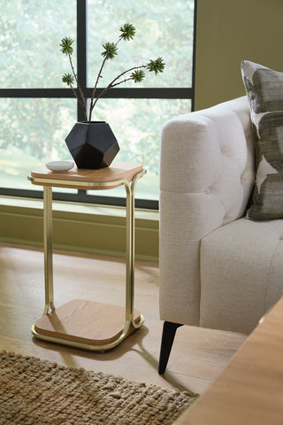 Hooker Furniture Living Room Banyon Bay Accent Table