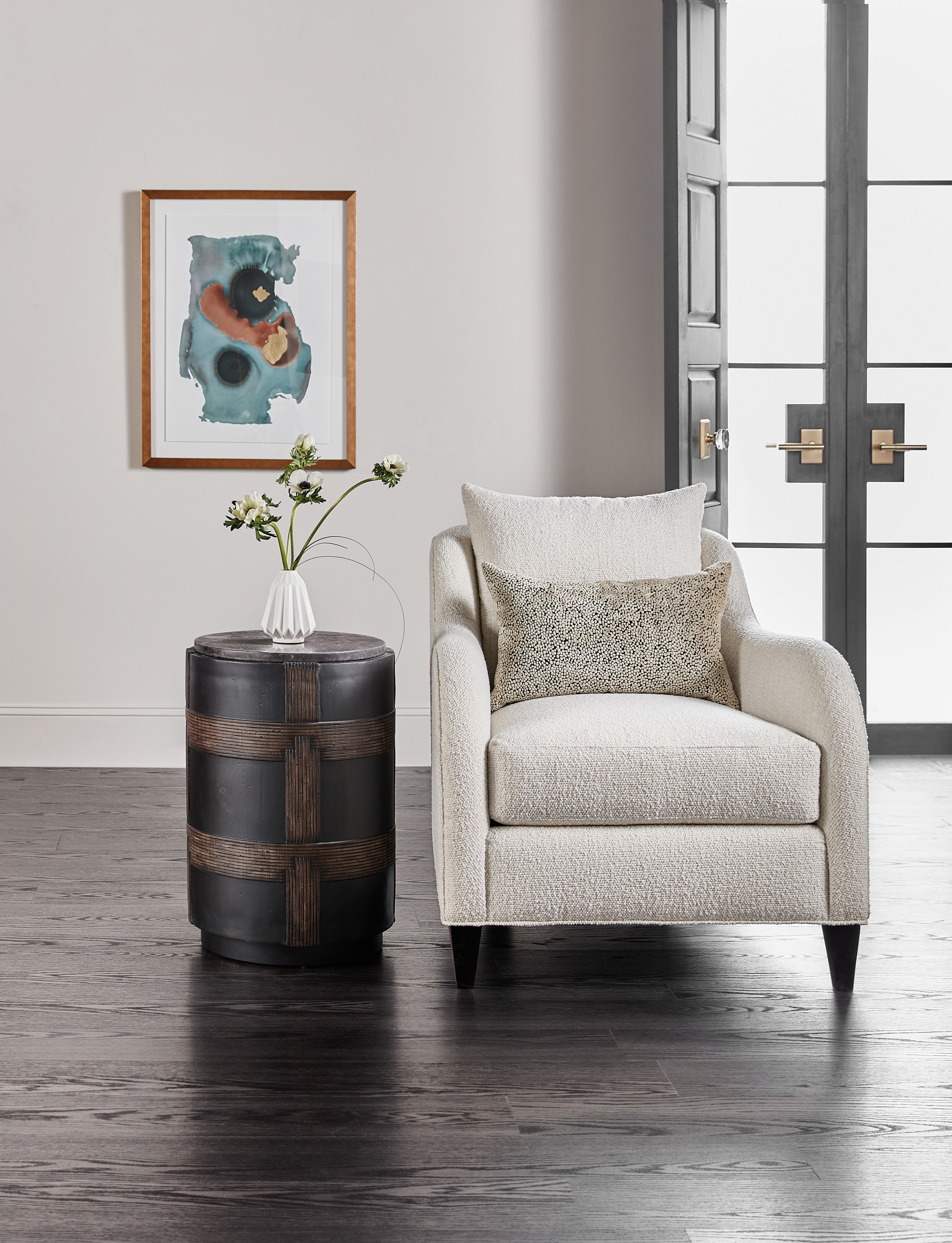Hooker Furniture Living Room Melange Burbank Round Accent Table