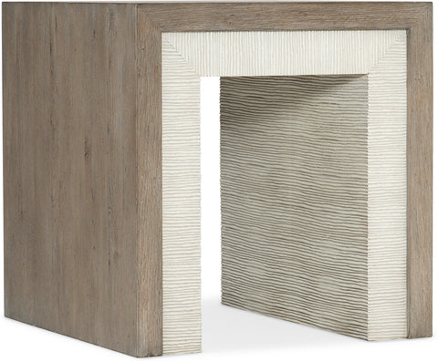 Hooker Furniture Living Room Serenity Skipper End Table