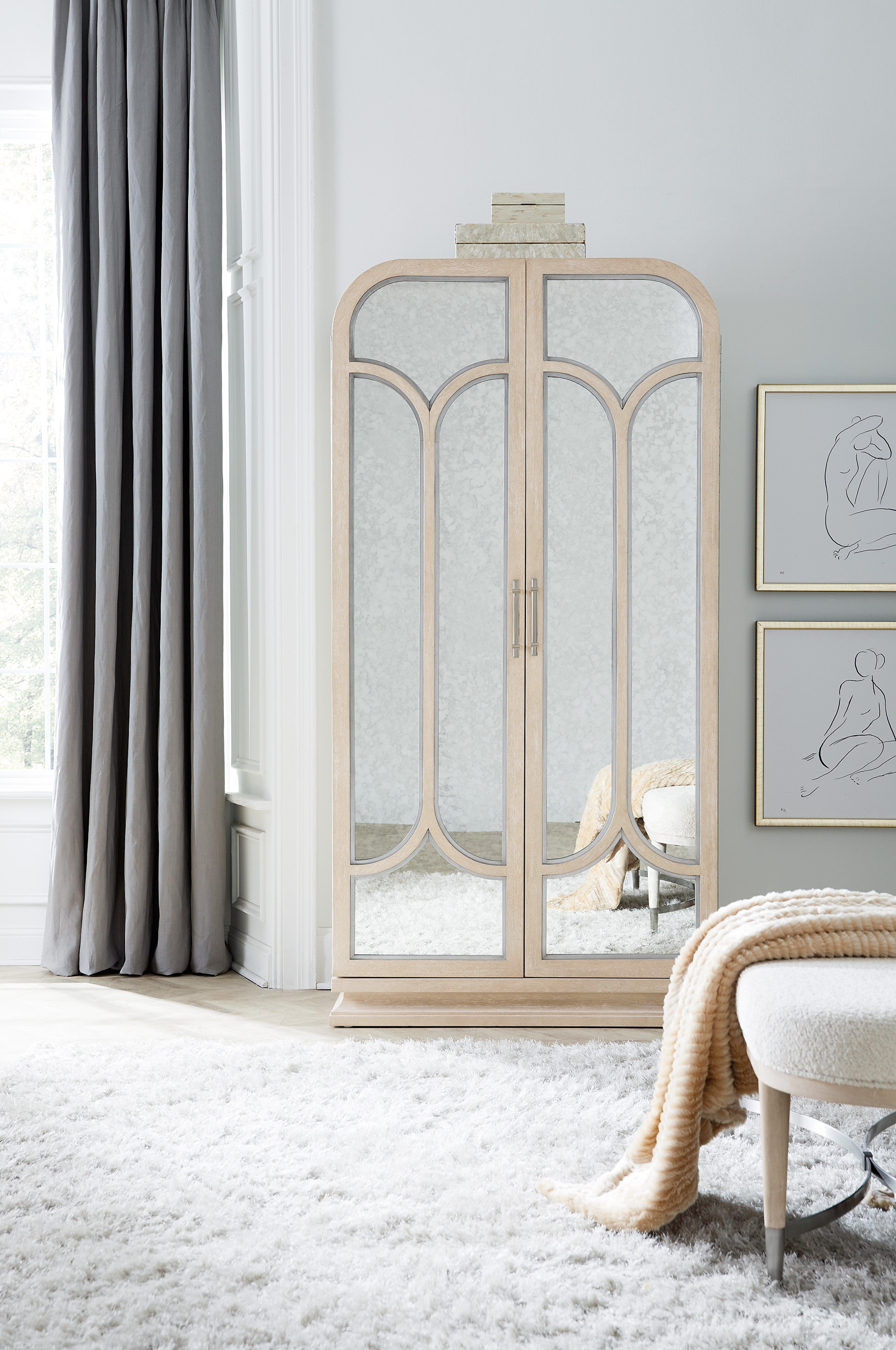 Hooker Furniture Bedroom Nouveau Chic Wardrobe