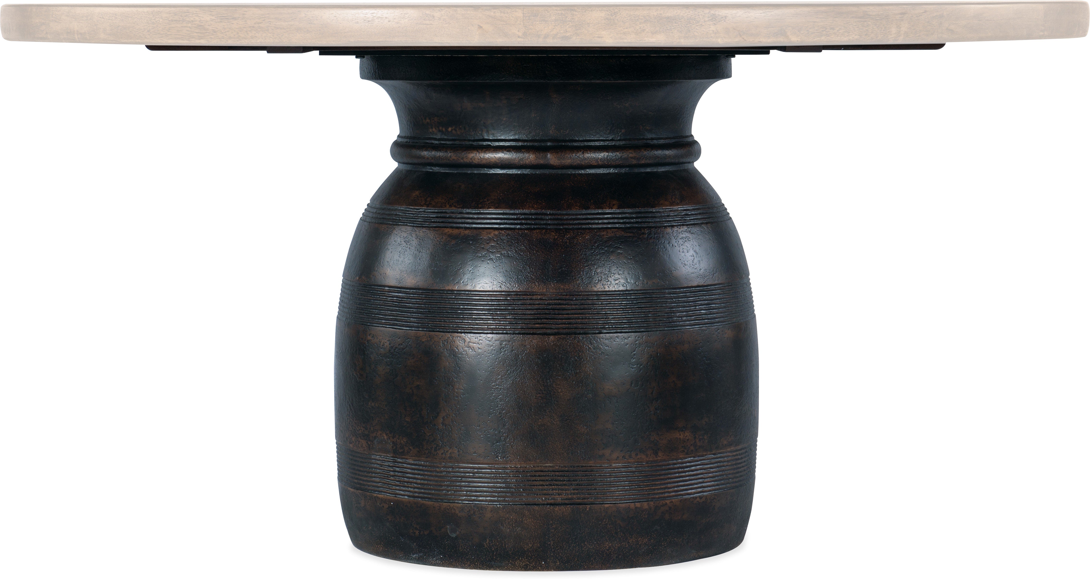 Hooker Furniture Casual Dining Big Sky Round Dining Table