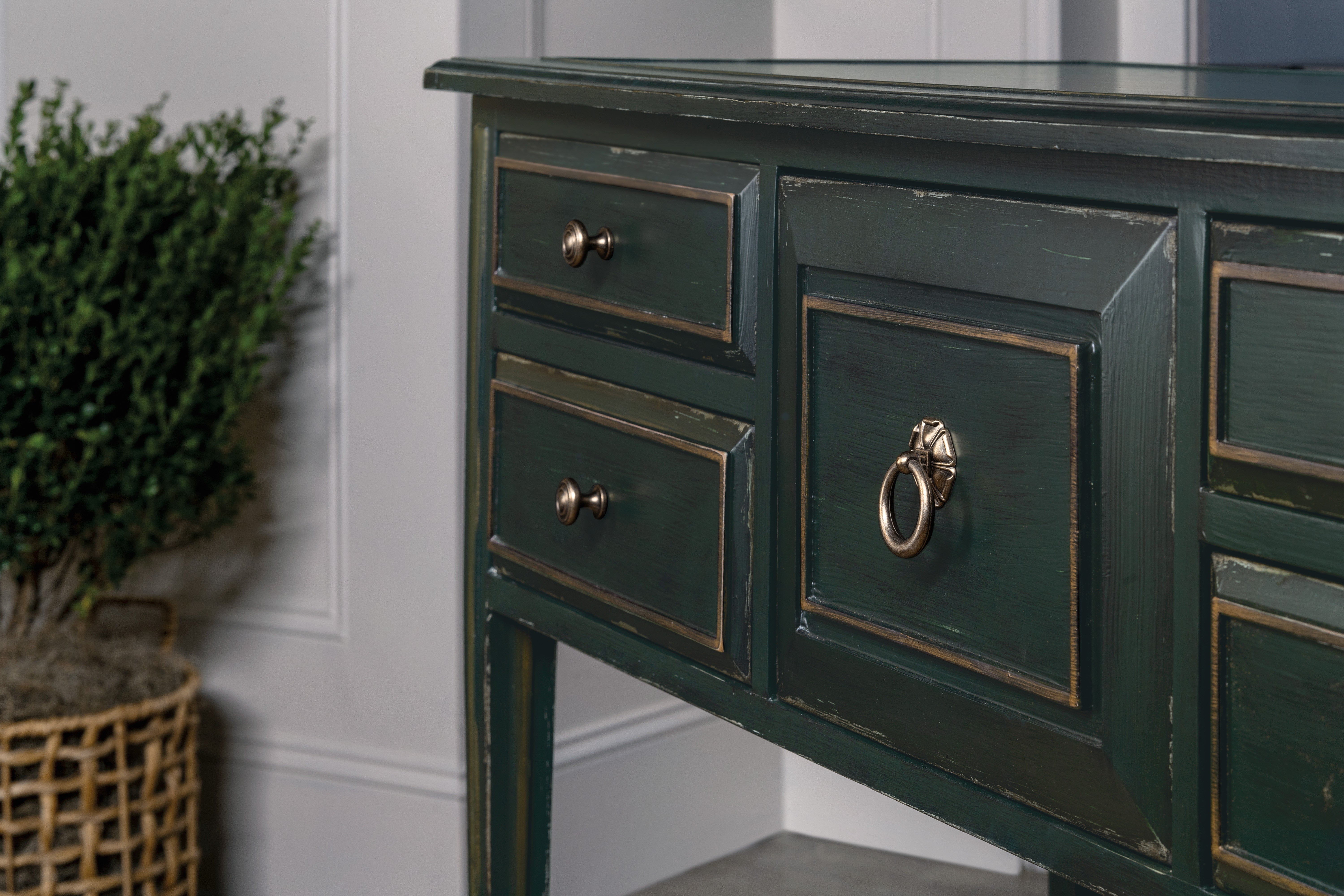 Hooker Furniture Living Room Charleston Five-Drawer Console Table