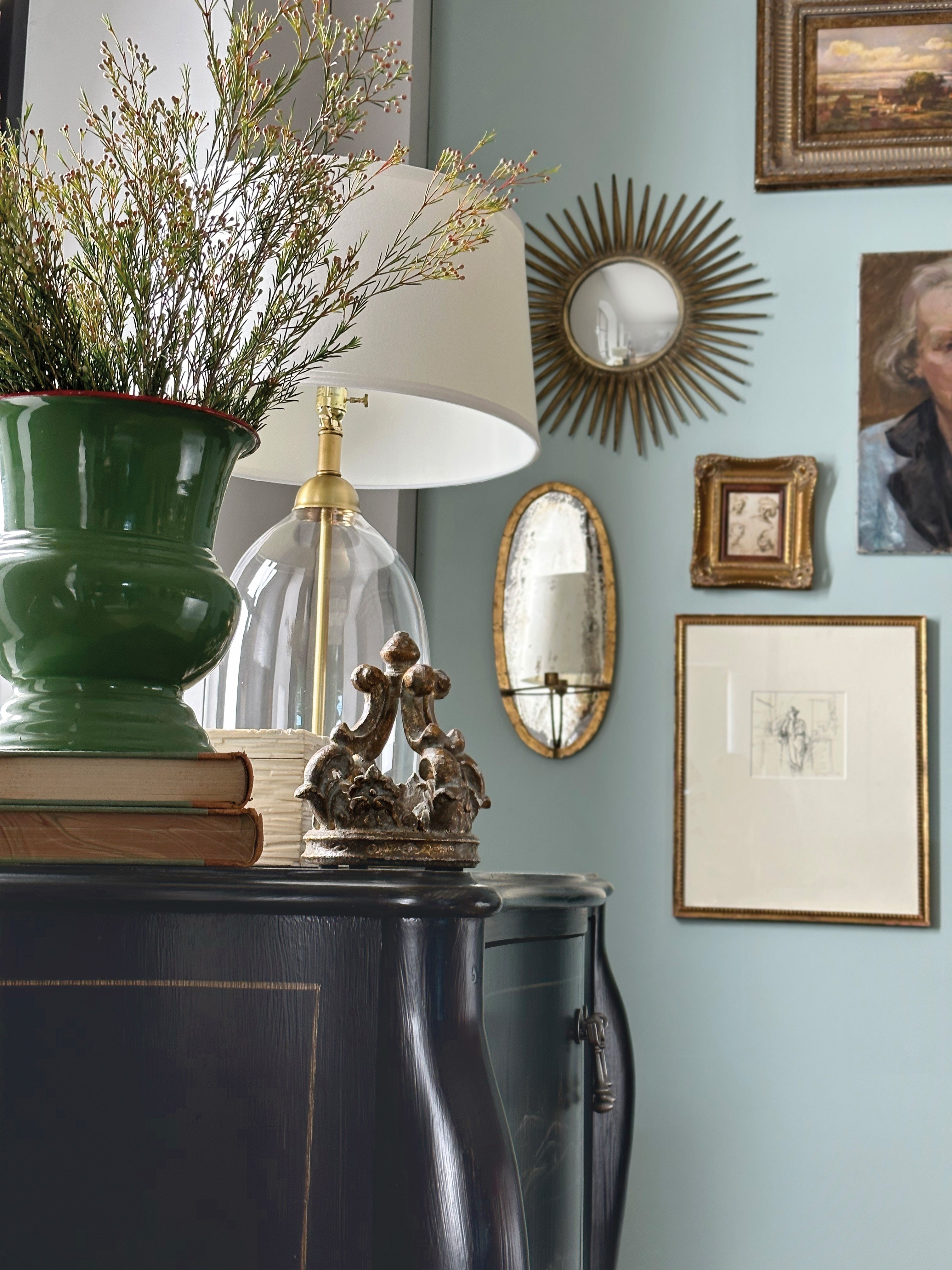 Hooker Furniture Living Room Charleston Two-Door Chest