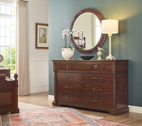 Hooker Furniture Bedroom Charleston Nine-Drawer Dresser