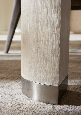 Hooker Furniture Casual Dining Modern Mood Leg Dining Table w/1-24in leaf